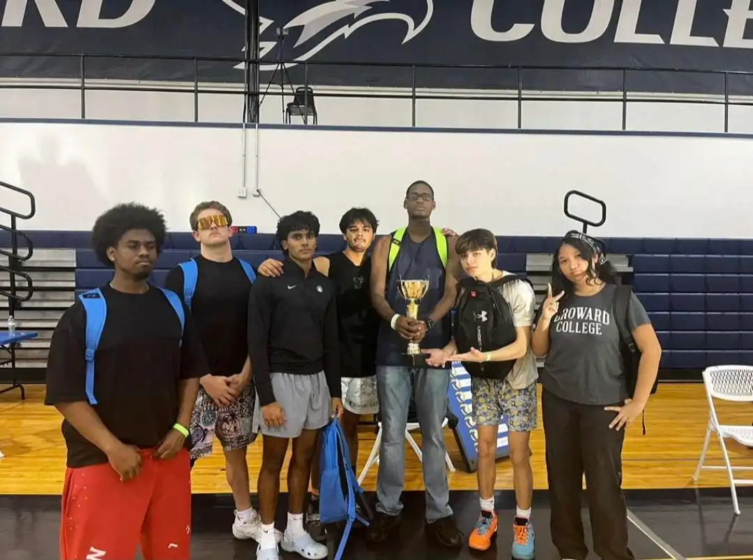 volleyball, first place: Sugar and Spike