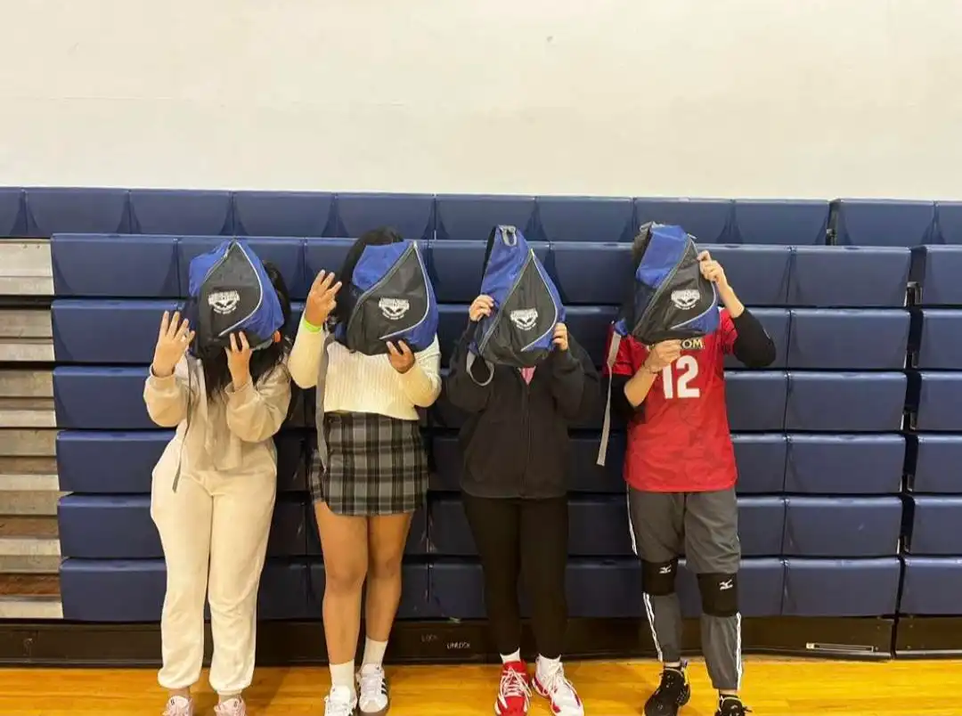 volleyball, third place: Set 4 Life